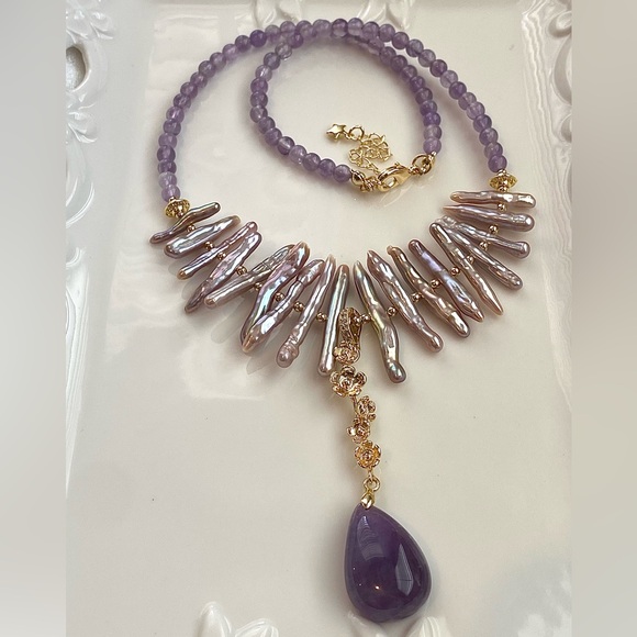 GP35-Handmade Purple Chopstick Pearl And Amethyst Necklace - Picture 3 of 13